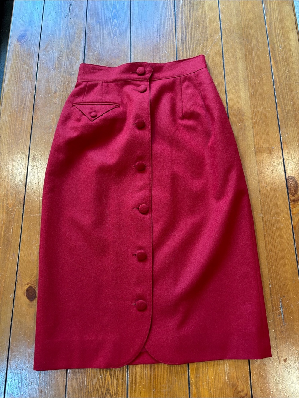 Vintage Harve Benard Wool Crimson Button-Front Pencil Skirt Size 2 EUC